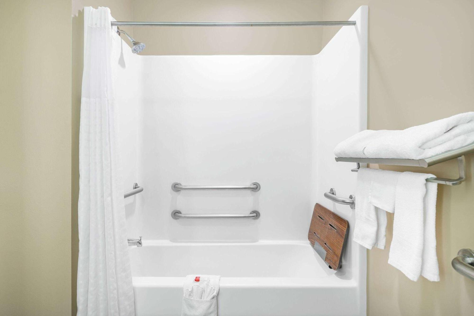 Super 8 By Wyndham Joliet Ξενοδοχείο Εξωτερικό φωτογραφία