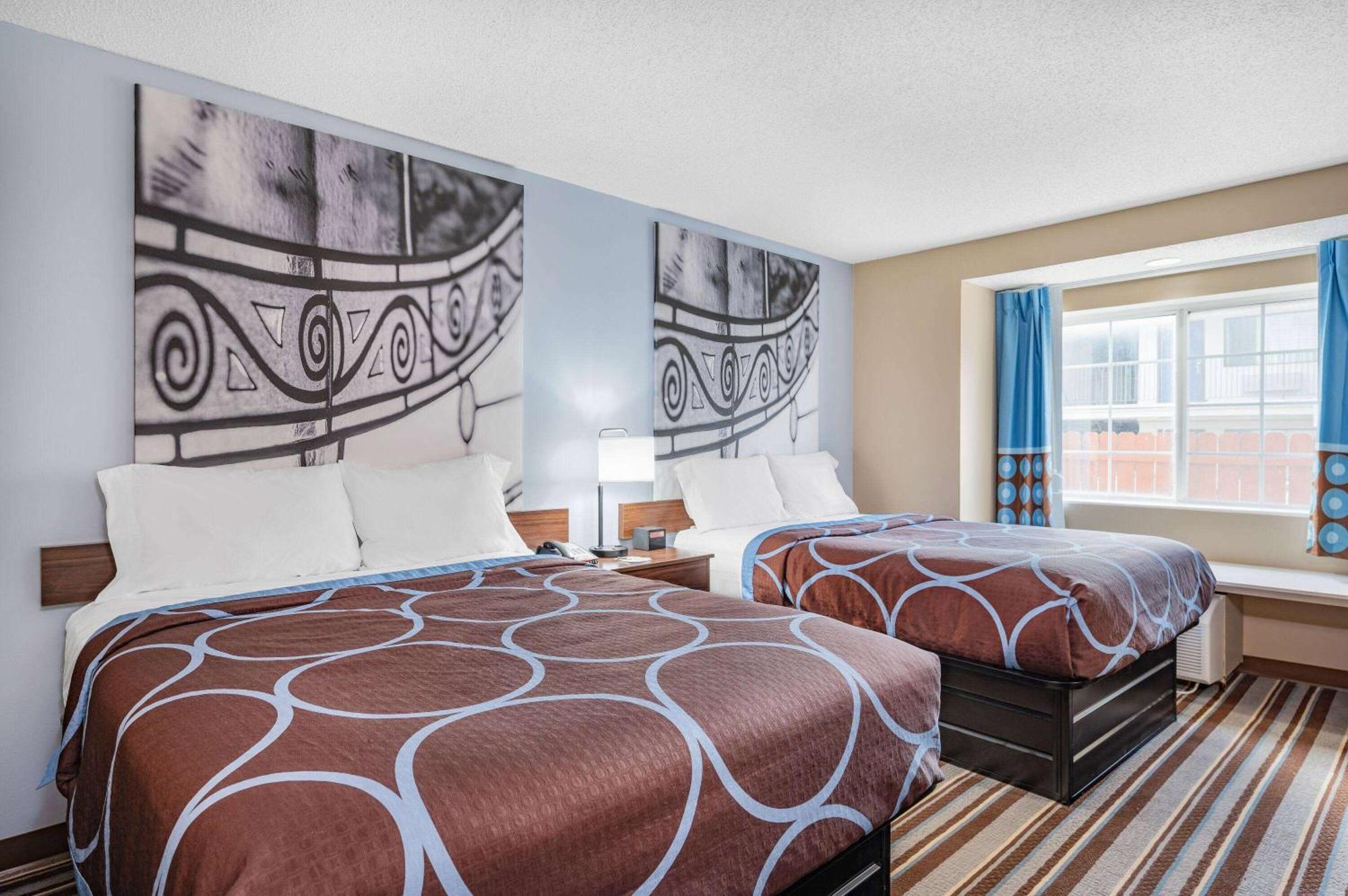 Super 8 By Wyndham Joliet Ξενοδοχείο Εξωτερικό φωτογραφία