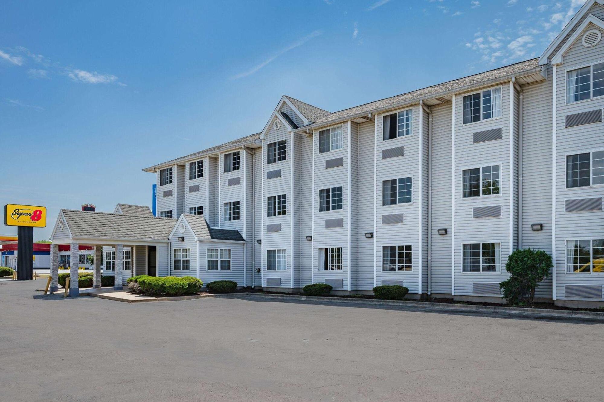 Super 8 By Wyndham Joliet Ξενοδοχείο Εξωτερικό φωτογραφία